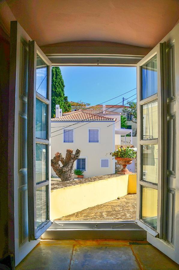 Villa Spetses Εξωτερικό φωτογραφία